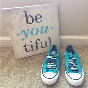 Turquoise converse